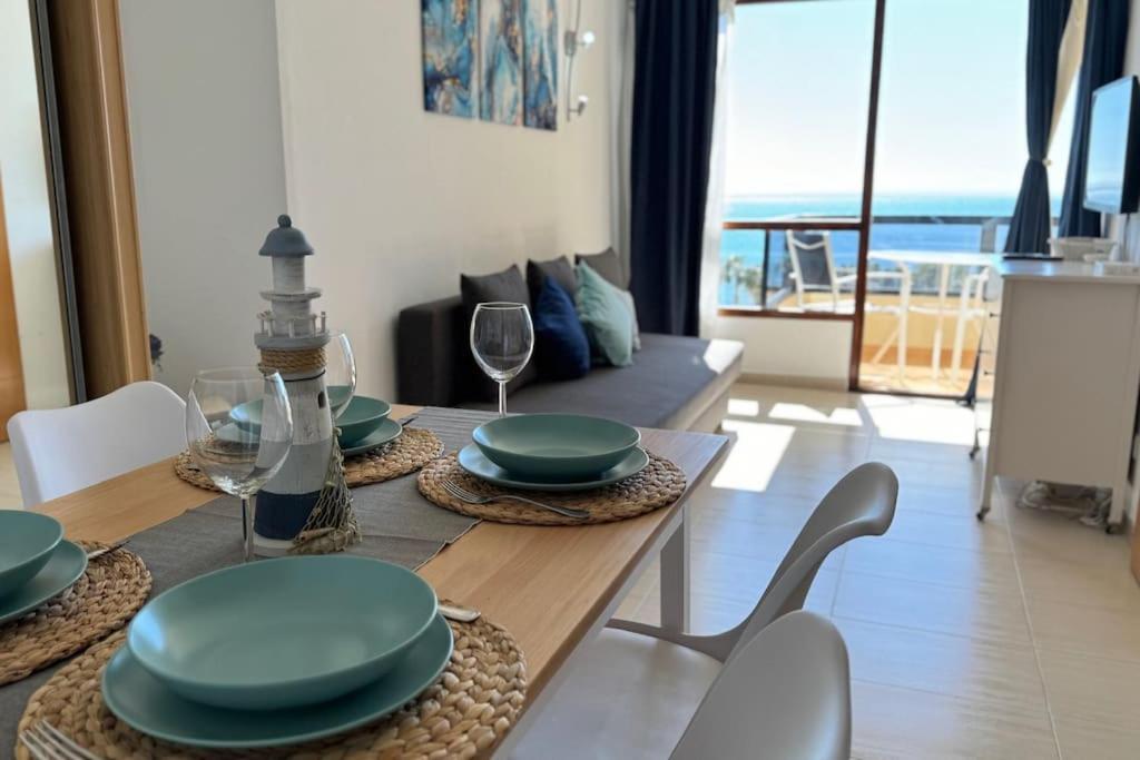 Apartamento A Pie De Playa Con Terraza Y Piscinas Apartman Benalmádena Kültér fotó